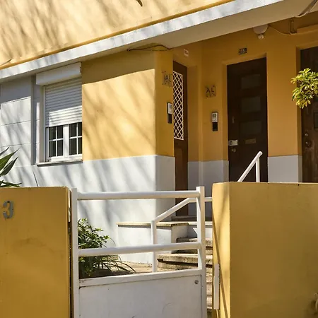 Apartament Yellow *