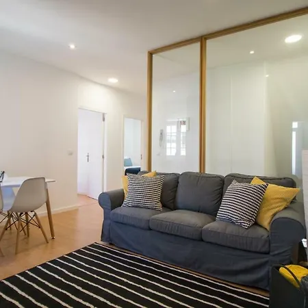 Apartament Yellow *