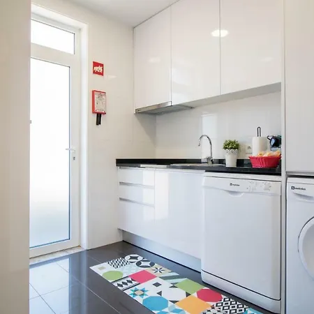 Apartment Yellow *