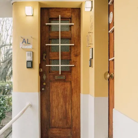 Yellow Appartement *