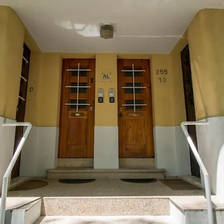 Yellow Appartement Oporto